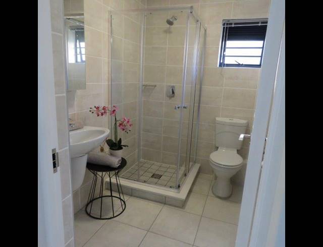 2 BEDROOM APARTMENT TO LET IN GREENBAY ECO ESTATE